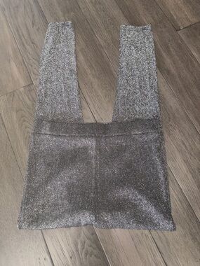 Forever 21 Sparkle Metallic Silver Women’s dress leggings